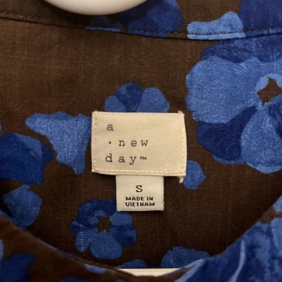 A New Day Blue/Brown Blouse - Picture 3 of 3